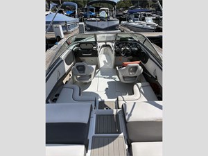 22 CROWNLINE 2021 3 