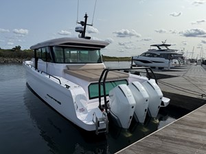 Axopar 45 XC Cross Cabin BRABUS 24 