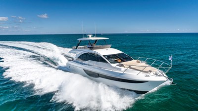 2022 Dyna Flybridge 63 6 62_DYNA_PRINT-9 (Custom)