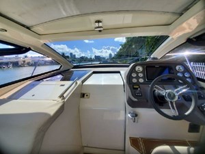 2013 Azimut Atlantis 38 18 19