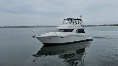 2000 Carver 450 Voyager Pilothouse 1 
