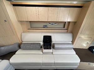 Monterey 335 Sport Yacht 16 2016-monterey-335-sport-yacht-power-9542251-20240910120148472-1_LARGE