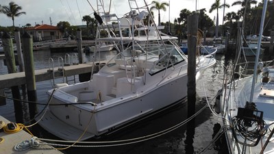- 1 2_Listing for 2007 34' Luhrs 31 Open