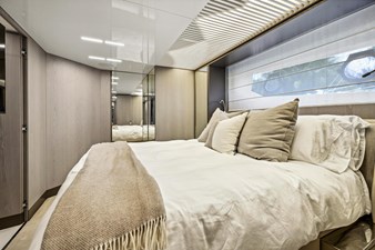 - 50 51_2021 85ft Ferretti Yachts 850