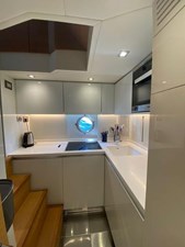 2019 Monte Carlo Yachts MCY 76 30 