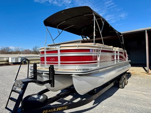 019 Harris Solstice 240 SL TNVL321 19 