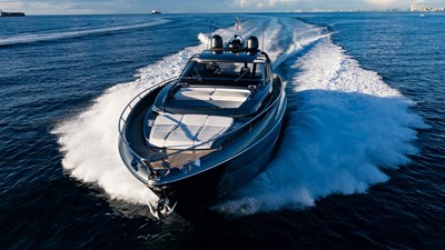 2021 Riva 76' Bahamas 5 