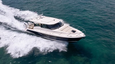 Lorax 0 2024 Tiara Yachts 48 LE