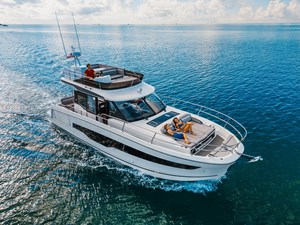 1295 FLY 0 JJ_Slater-2478