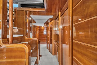 Ferretti Yachts Custom Line 94 26 