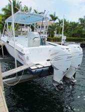 1999 Contender 35 Express Side Console 2 3