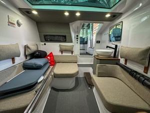 2022 Axopar 37 XC Cross Cabin Brabus 36 