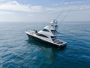 TEAM MAYHEM 81 2018 Viking 80 Skybridge 'Team Mayhem'
