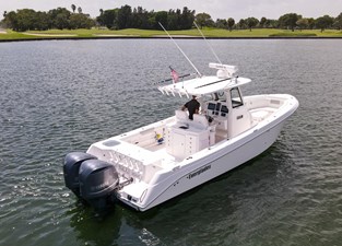 2012 Everglades 325 Center Console 4 