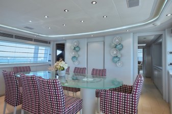 CAMARIK 18 ferretti112-020