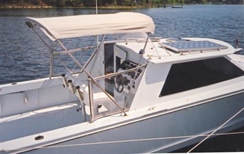 26' 2000 Hunt Express Weekender- Custom 1 Bimini