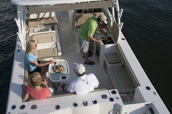 2019 Sailfish 325 DC 54 