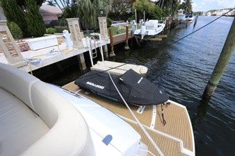 - 36 75-2015-Sunseeker-Yacht-36