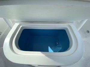 2022 Aquasport 2300 Center Console 26 33