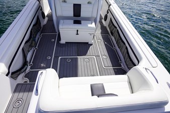 2014 Nor-Tech 390 Sport Cuddy 23 