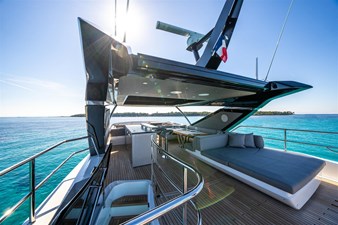 Sunseeker 88 Yacht 9 FLYBRIDGE