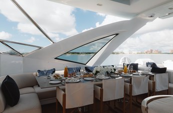 CARPE DIEM 25 Sun Deck