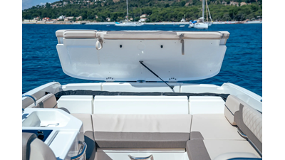 BAYLINER VR6 CUDDY 6 