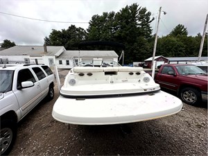 2011 BAYLINER 235BR 5 