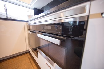 Spirit of Elijah 73 Princess 30M 2017 (Spirit of Elijah)