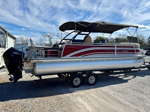 019 Harris Solstice 240 SL TNVL321 15 