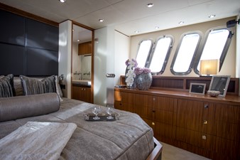 Mazarin 72 Flybridge 9 