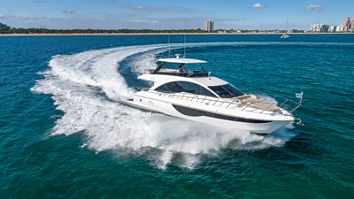 2022 Dyna Flybridge 63 9 62_DYNA_PRINT-15 copy (Custom)