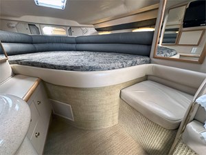 1998 Sea Ray 330 DA 22 