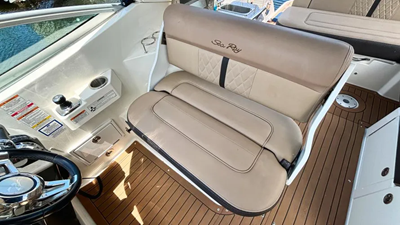 2016 Sea Ray 310 Sundancer  4 