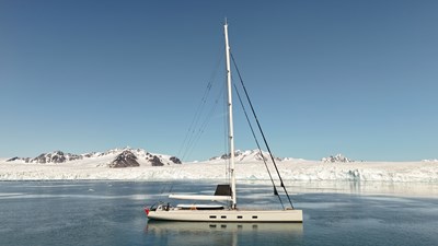 Canova 63 