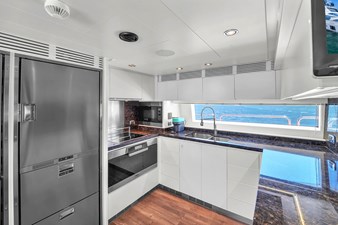 Azimut Grande 105 52 105' Azimut-38