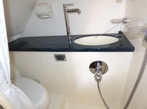 Z 98 101_2007 62ft Sunseeker Predator Z