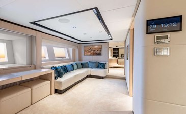 BEAUTE 40 Majesty Yacht 120 (BEAUTY)