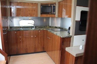 Young Guns 10 60-2012-Sunseeker-Predator-10