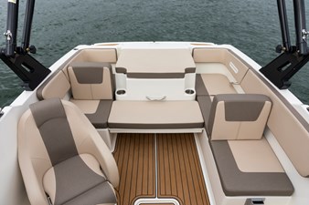 Bayliner VR4 22 