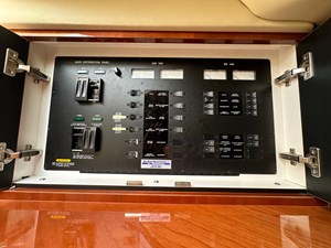 2003 Sea Ray 550 Sundancer 31 