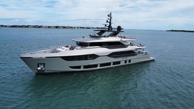 120' Majesty 2025 0 