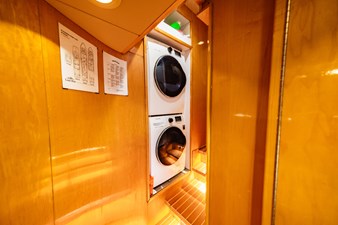 LONE STAR 63 Second Washer Dryer