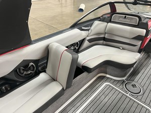 2017 Malibu Wakesetter Lsv 23 10 