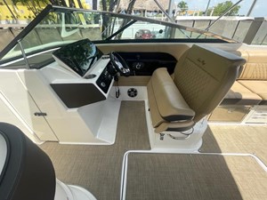 Sea Ray 280 SLX 5 31ba2690-44d8-47f0-b5e3-403e2ee8604e