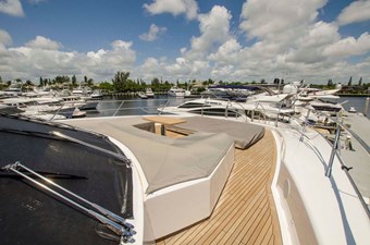 - 1 115-2015-Sunseeker-Sport-Yacht-02