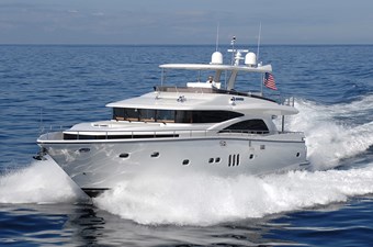 JOHNSON 80' FLYBRIDGE W/HYDRAULIC PLATFORM  55 057 - Running