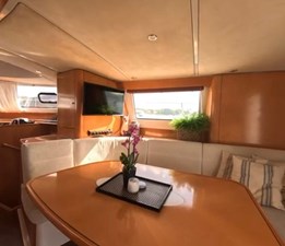 2009 Fountaine Pajot Cumberland 46  12 