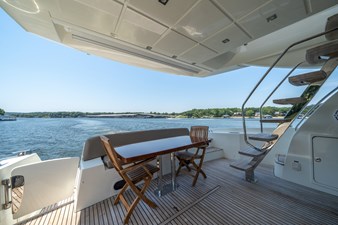 C'EST LA VIE 8 Aft Deck