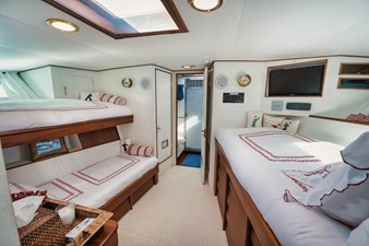 SHARK 17 Guest Stateroom Forward